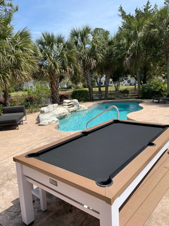 outdoor dining/pool table